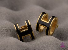 Lacquered Hermes Pop H Black Earrings in Yellow Gold